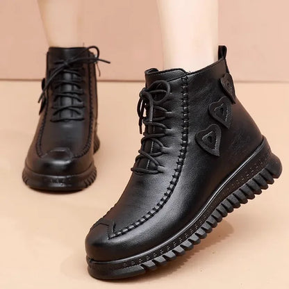 Elegante Flache Stiefeletten aus Veganem Leder für Damen | Ideal für das tägliche Tragen